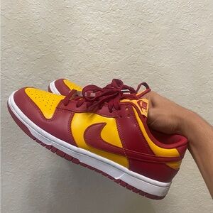 Nike Dunk Low ‘USC’ Shoes